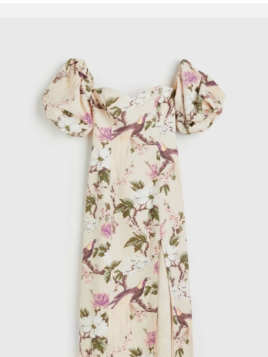 H&M Dresses & Skirts - ISO! H&M Floral Puff-Sleeve Maxi Dress in Cream with Pink Accents